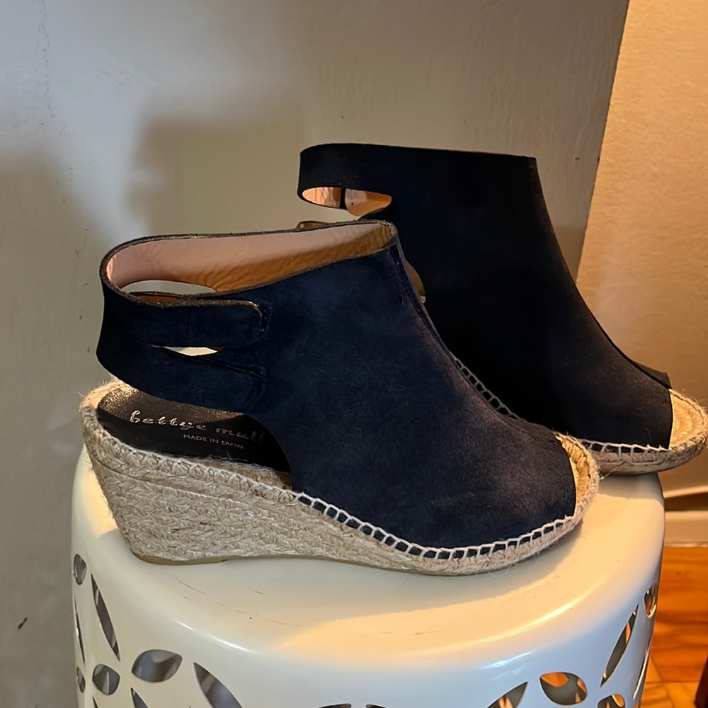 Wedge sandals, midnight blue.